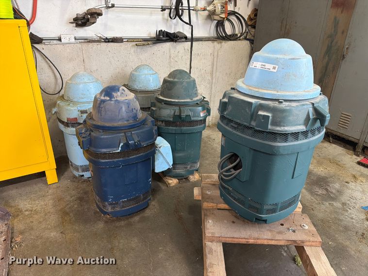 (5) US Electrical Motors vertical high thrust hollow shaft motors - EV2345