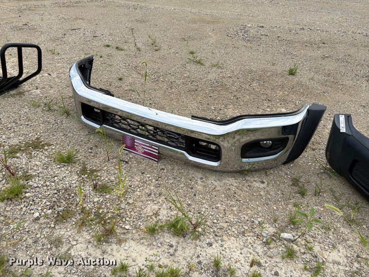 Dodge  front bumper - EV2411