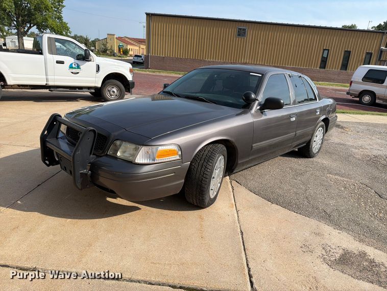 2009 Ford Crown Victoria Police Interceptor  - EV2453