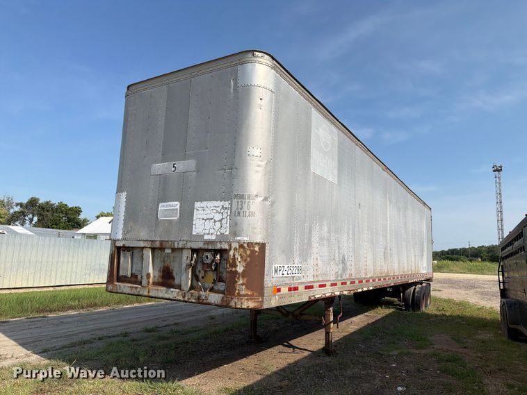 1978 Fruehauf FBZ9F240 Z-Van dry van trailer - EV2454