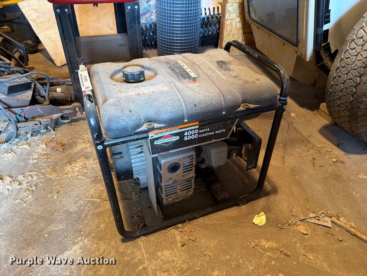 Briggs and Stratton generator - EV2463