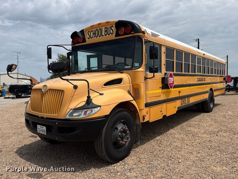 2014 IC PB10500 school bus - EW4134