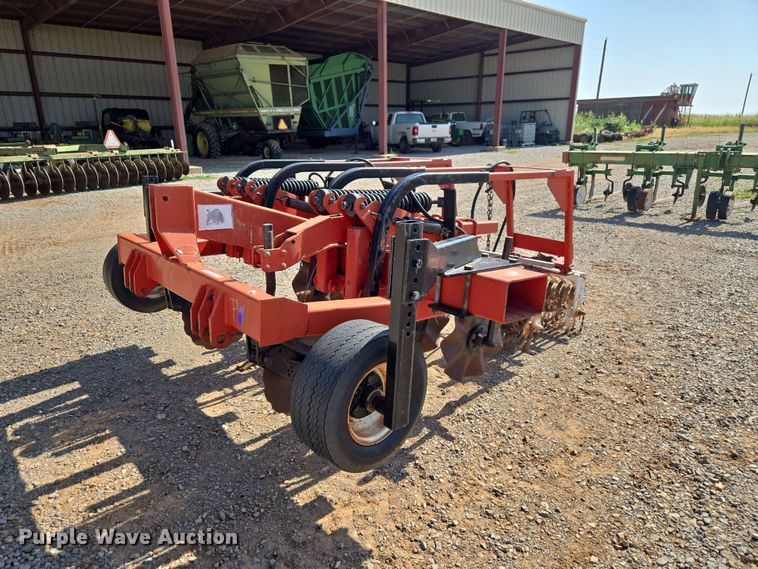 Bush Hog 8100 ripper - EW8561