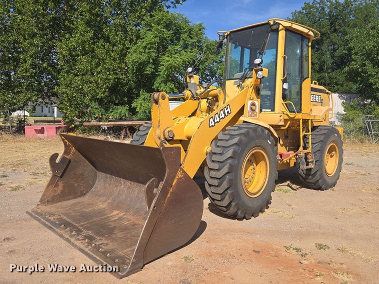 2001 John Deere 444H wheel loader - EW8597