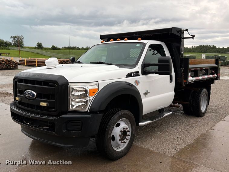 2011 Ford F550 Super Duty dump truck - FB5928