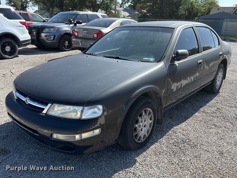1998 Nissan Maxima   - FB6743