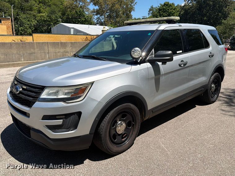 2016 Ford Explorer Police Interceptor SUV - FC3262