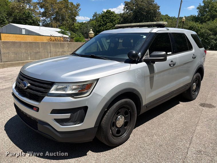 2017 Ford Explorer Police Interceptor SUV - FC3264