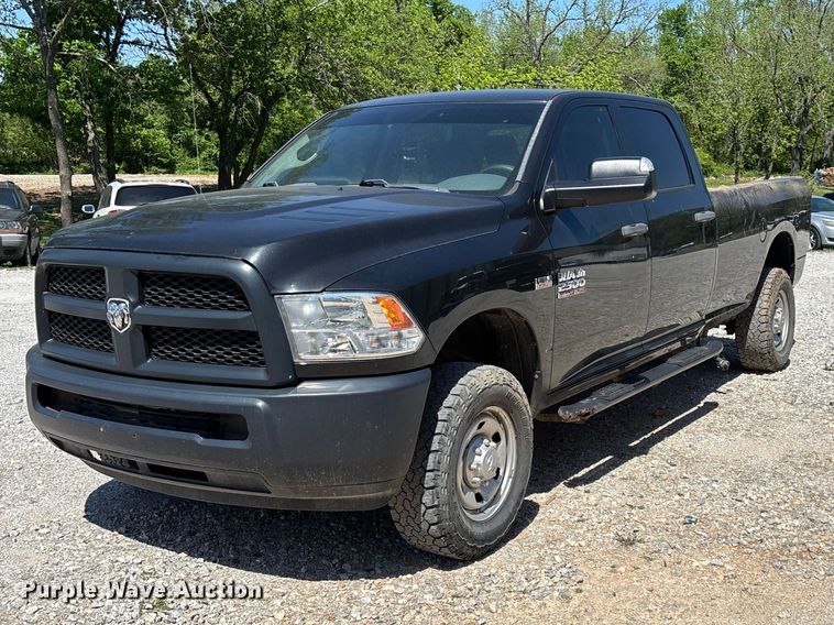 2017 RAM 2500 Crew Cab pickup truck - FG0272