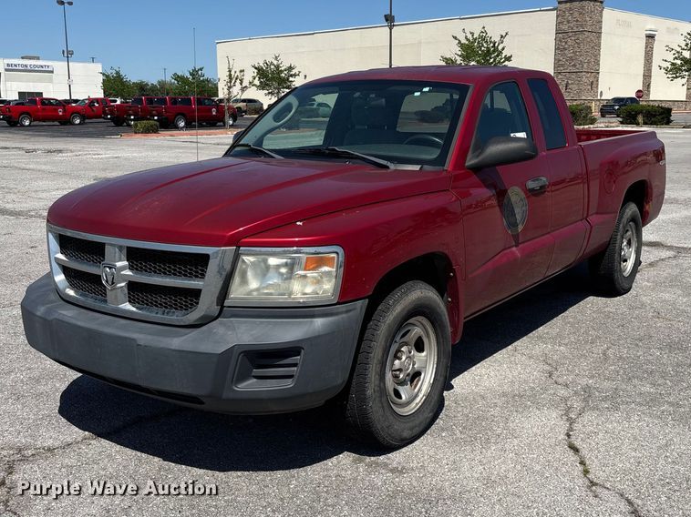 2009 Dodge Dakota Ext. Cab pickup truck - FG0289
