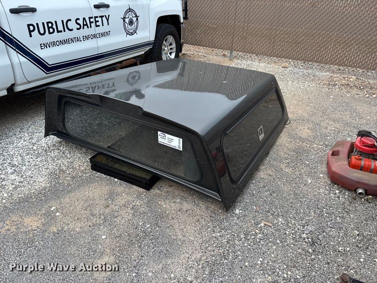 Leer pickup truck topper - FG0299