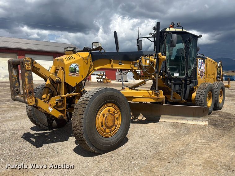 2012 Caterpillar 140M2 motor grader - FM7610
