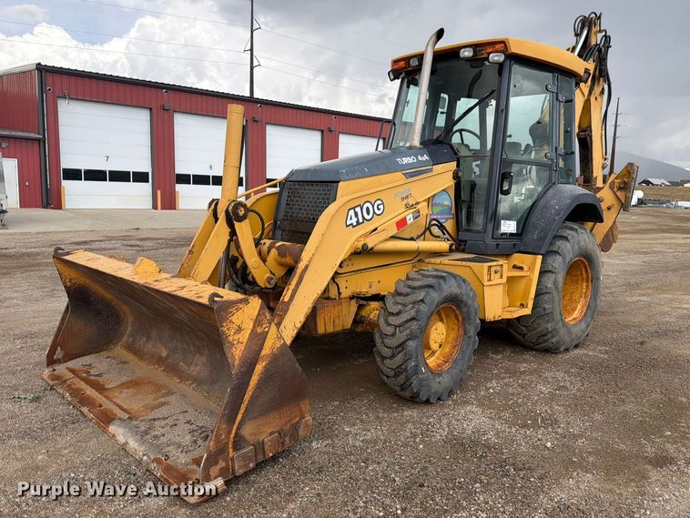 2001 John Deere 410G backhoe - FM7612