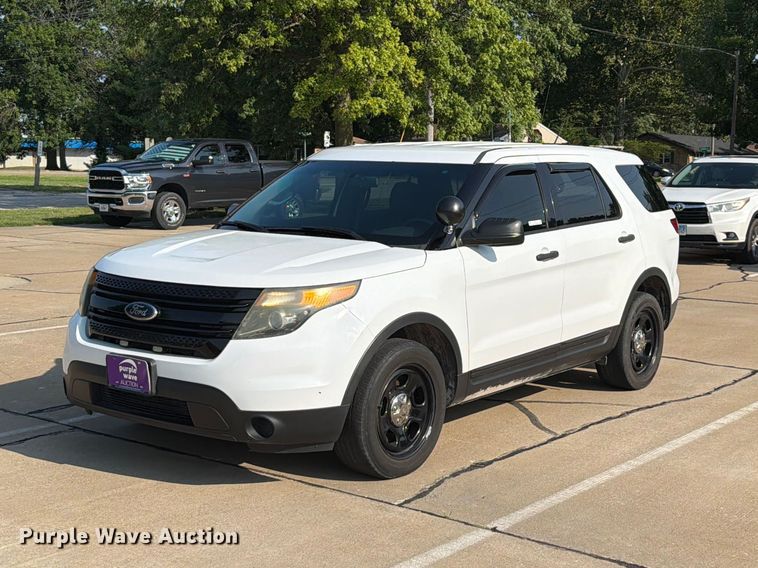 2015 Ford Explorer Police SUV - FT6112