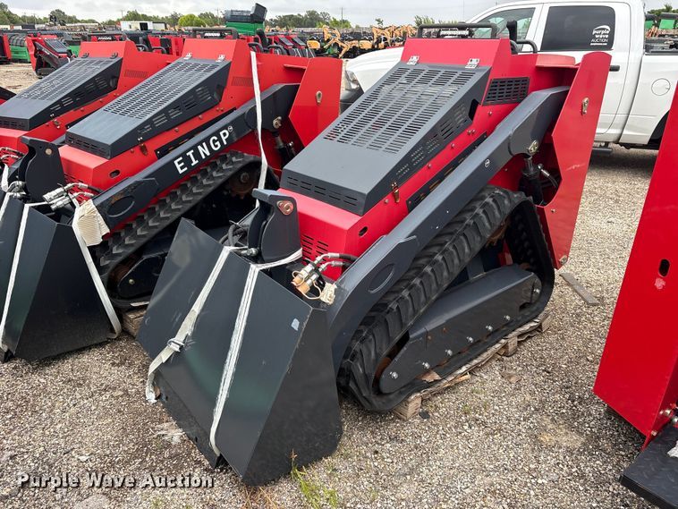 2024 Erie SCL850 compact utility loader - ET0182