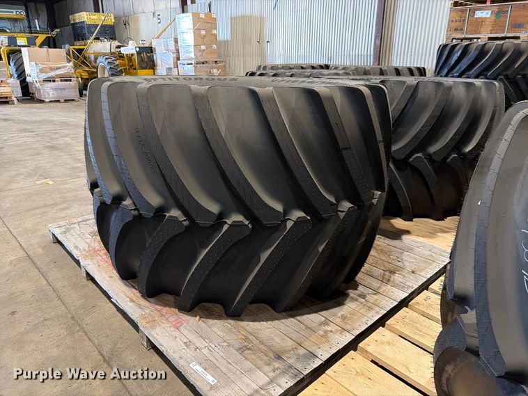 Goodyear VF1050/50R32CF0 tire - EU5870