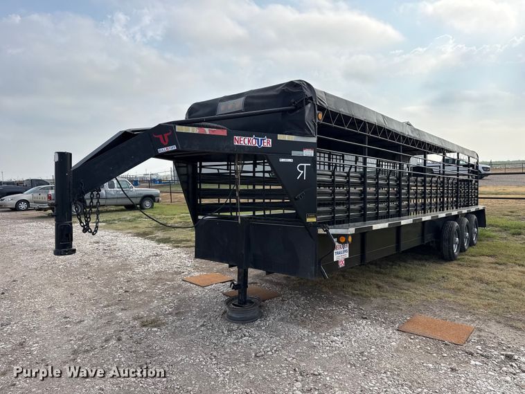 2013 Neckover Trailers GL28-3-7KE livestock trailer - EW4177