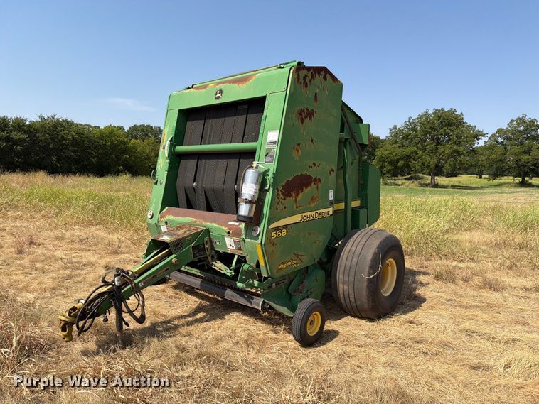 2007 John Deere 568 Megawide Plus round baler - EW8629