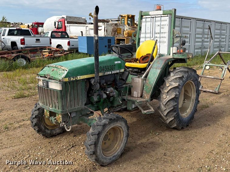 John Deere 870 MFWD tractor - FB5896