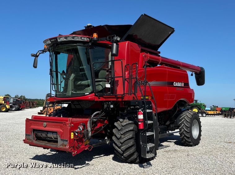 2014 Case IH 5140 Axial-Flow AFS combine - FG0588