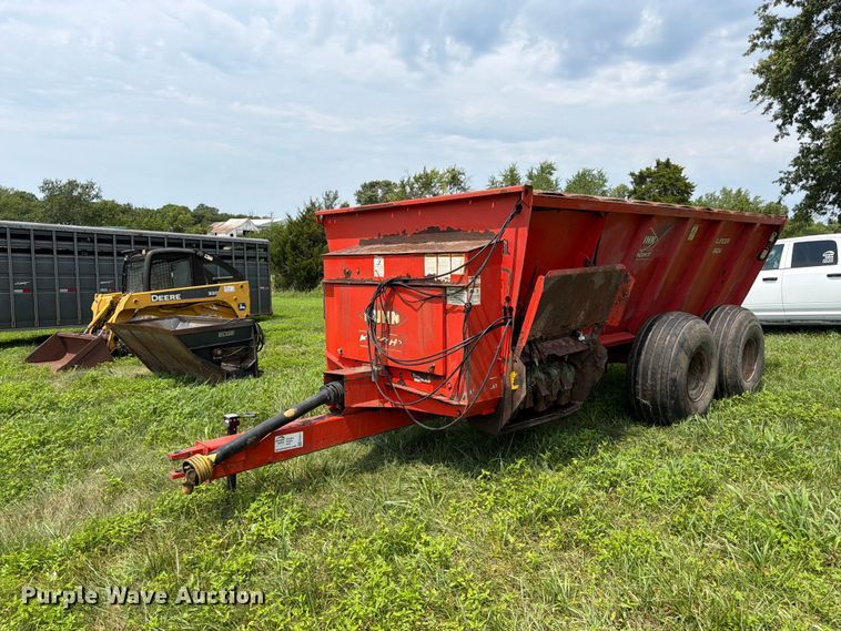 Kuhn Knight 8124 manure spreader - FK3311