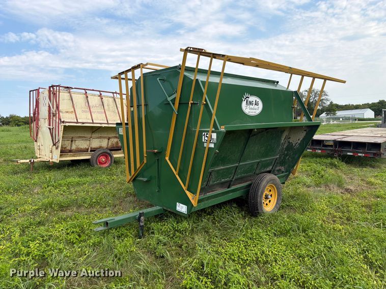 King Ag Products creep feeder - FK3322