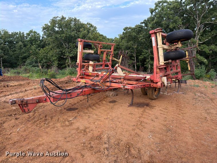 Krause 4320 field cultivator - FU1012