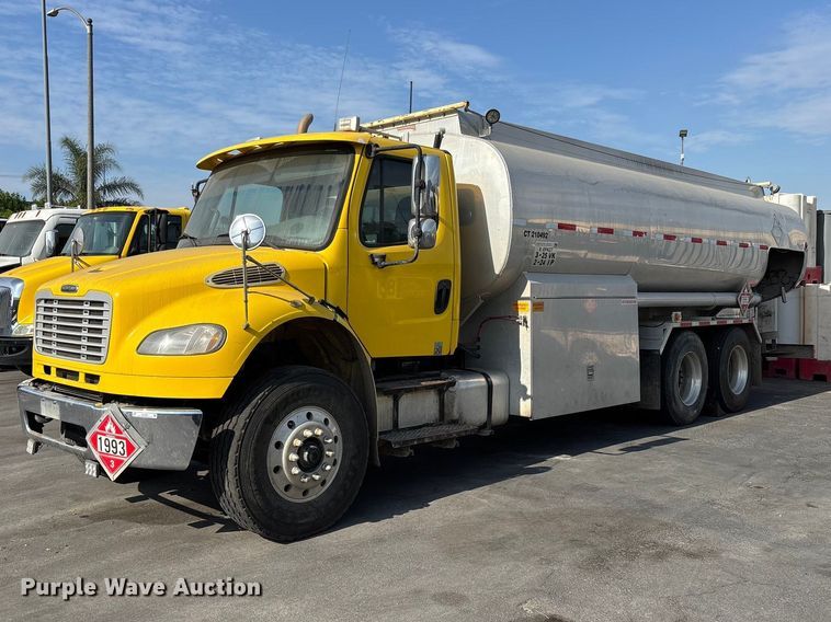 2014 Freightliner Business Class M2 fuel truck - EL2584