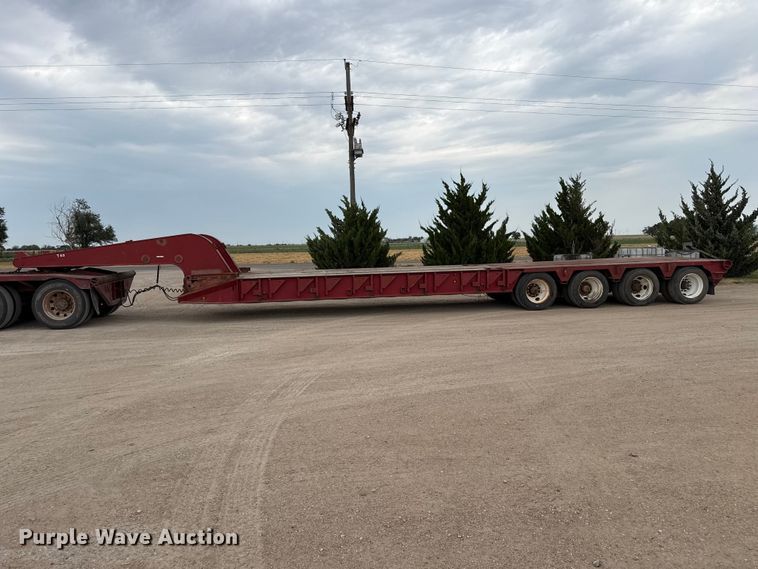 1983 Vulcan  lowboy oilfield trailer - EW4174