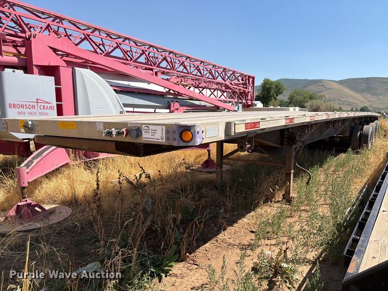 2000 Utility Trailer Manufacturer flatbed trailer - FK4567