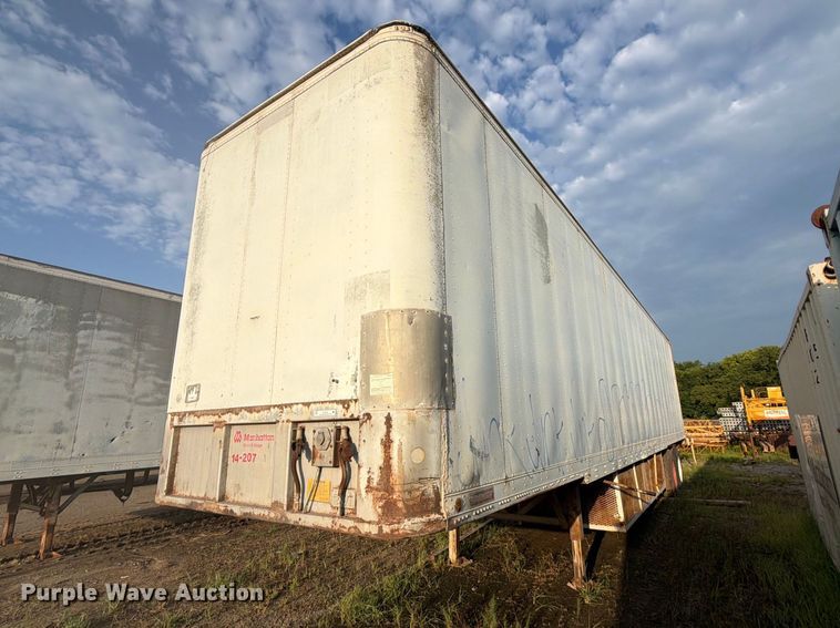 1981 Fruehauf FB-X-F-45LS dry van trailer - FU1018