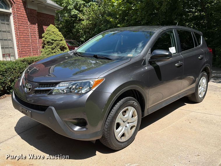 2013 Toyota RAV4 LE SUV - DQ7948