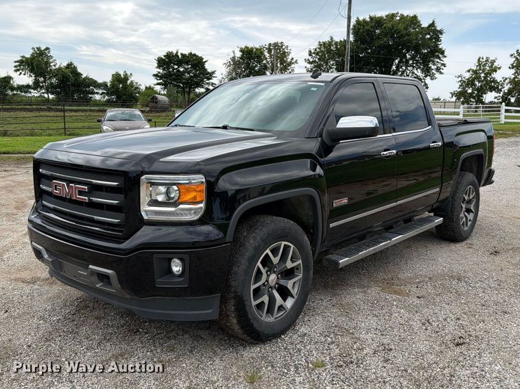 2014 GMC Sierra 1500 SLT Crew Cab pickup truck - EO8682