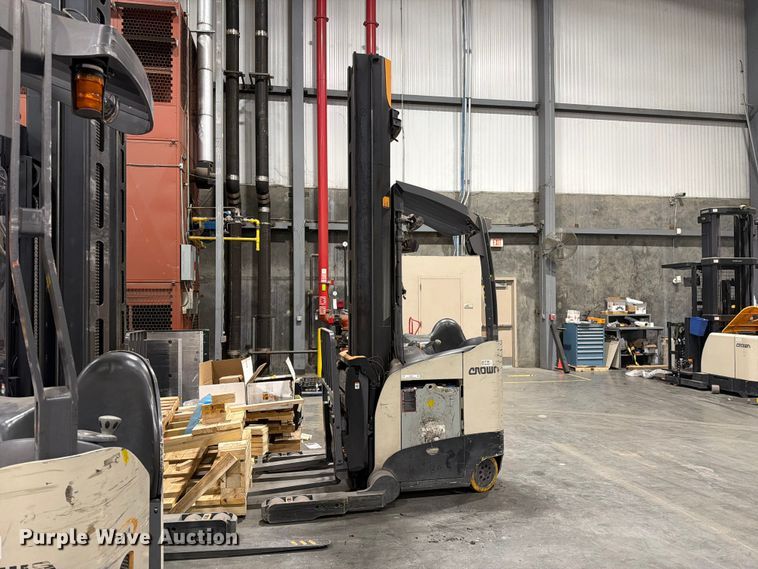 2019 Crown RM6025-45 reach truck - EX0501
