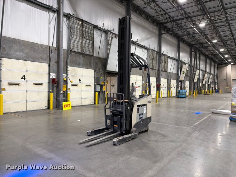 2019 Crown RM6025-45 reach truck - EX0502