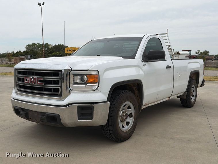 2015 GMC Sierra 1500 pickup truck - EX4109