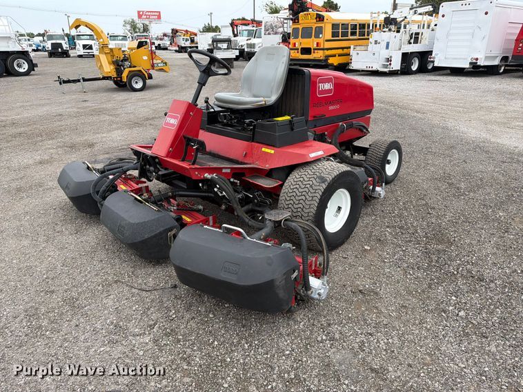 2004 Toro Reelmaster 5500-D reel mower - FB5022