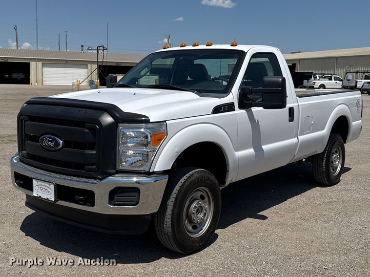 2012 Ford F250 Super Duty truck - FC4069