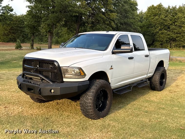 2018 Dodge Ram 3500 Crew Cab pickup truck - FC4158