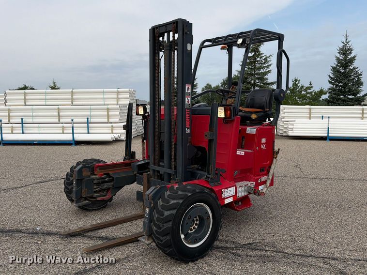 2017 Moffett M8 55.4 forklift - FK3303