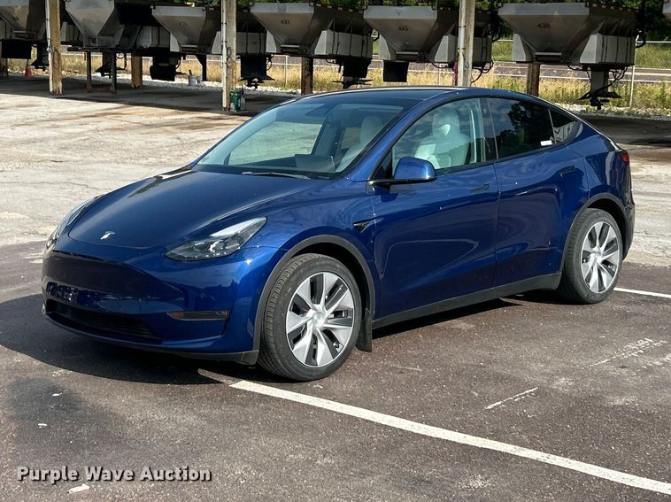 2021 Tesla Model Y SUV - FT6094