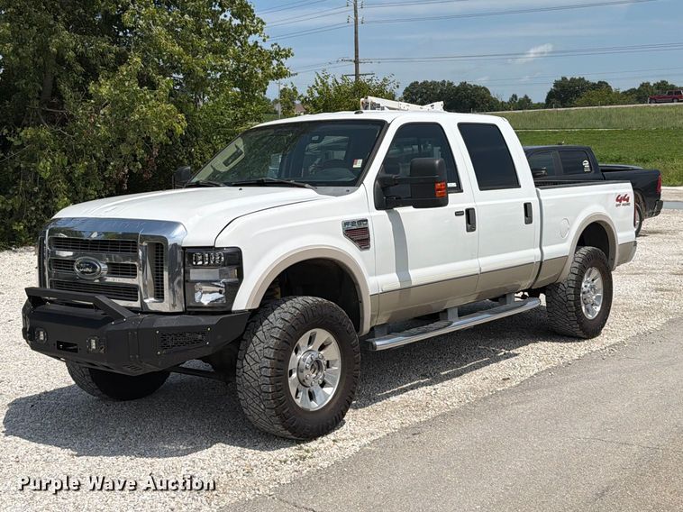 2009 Ford F250 Super Duty Lariat Crew Cab pickup truck - FT6146