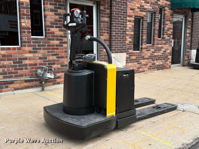 2016 Yale MPEO60LFN24T2748 pallet jack - FU4559