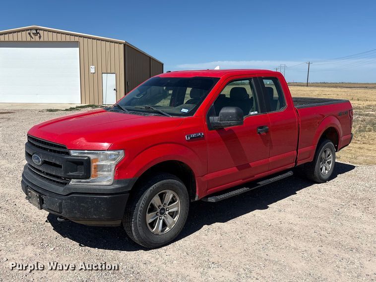 2019 Ford F150 Ext. Cab pickup truck - JM9372