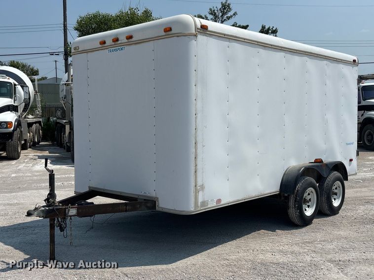 2000 Haulmark TS714TA enclosed cargo trailer - NM9919