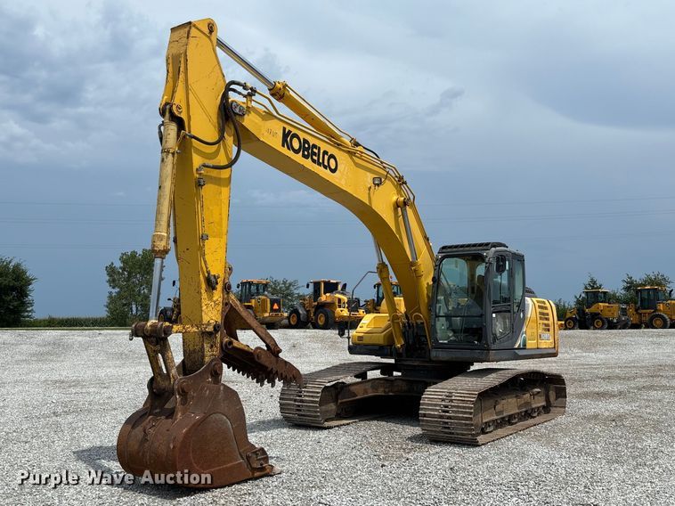 Kobelco SK260LC-10 excavator - DZ4578