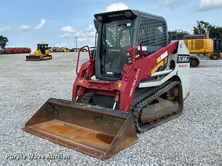 2021 Takeuchi TL8R-2 tracked skid steer loader - DZ4582