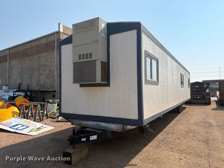 2000 office trailer - EA0401