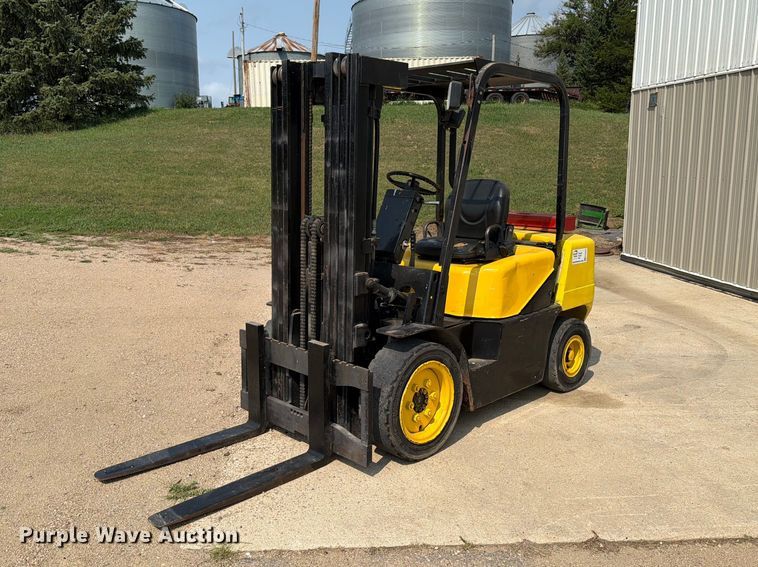 2001 Daewoo D30S-3 forklift - EA0423