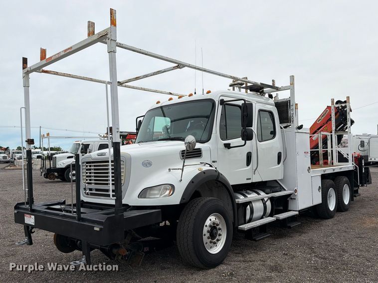 2012 Freightliner Business Class M2 Crew Cab crane truck - EG9223